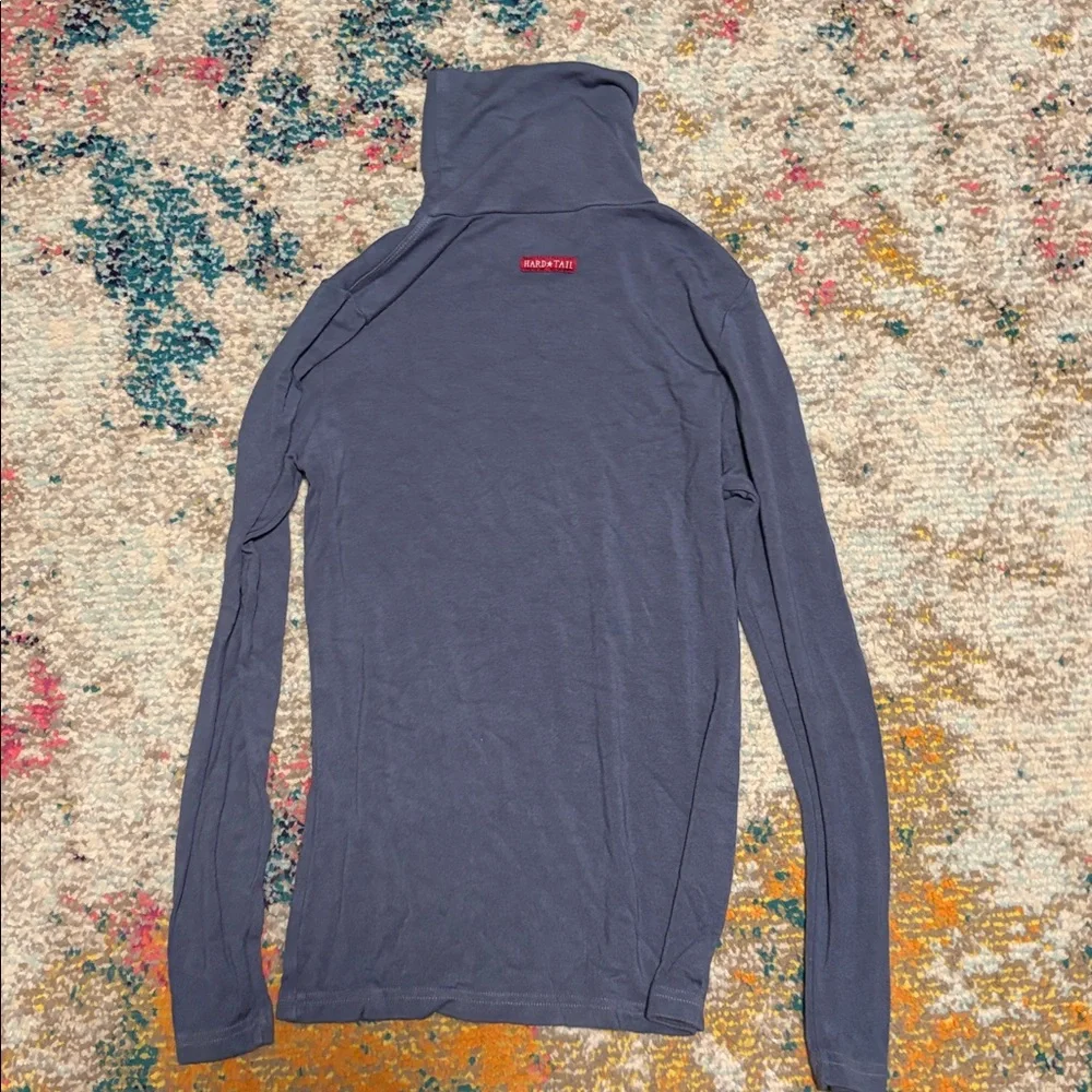 Hard tail grey turtleneck - Picture 3 of 5